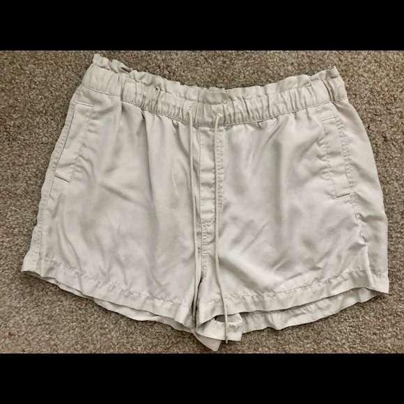 LOFT Pants - EUC LOFT Khaki Linen High wasted Shorts (XL) 🩳